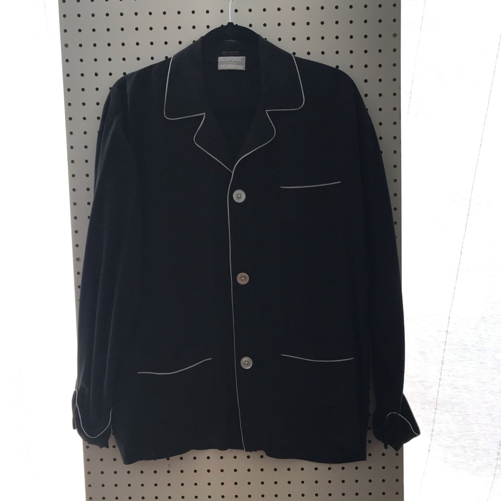 Vintage silk button up - Picture 8 of 9